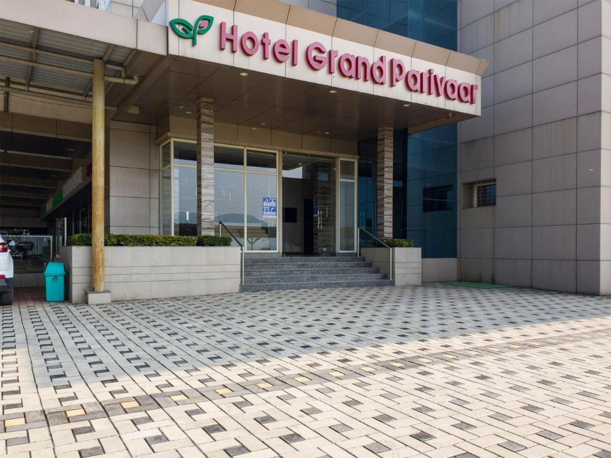 Hotel Grand Parivaar Igatpuri Kültér fotó