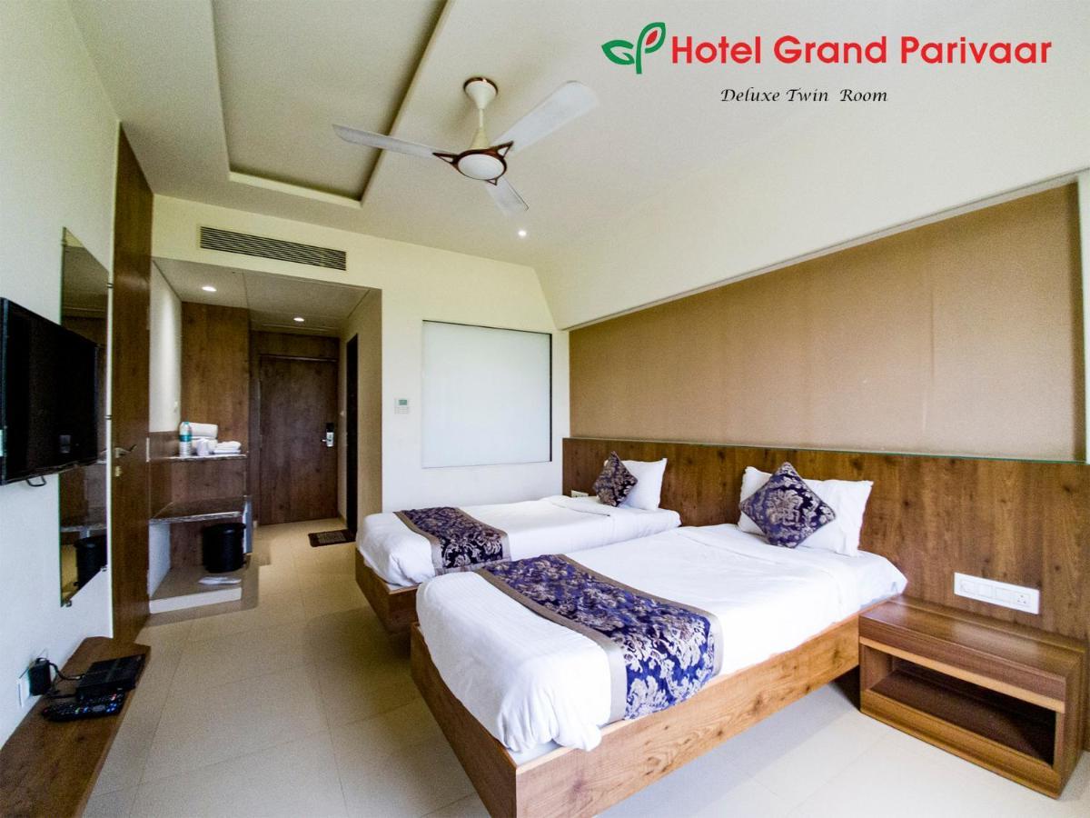 Hotel Grand Parivaar Igatpuri Kültér fotó